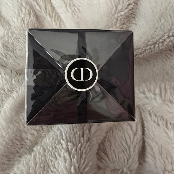 Dior Sauvage Eau de Toilette - Picture 3 of 8